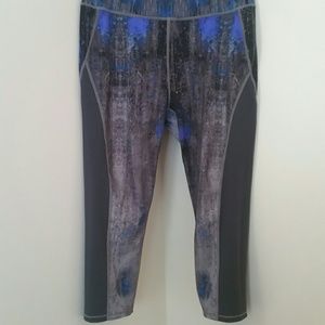 Elie Tahari Pants - Elie tahari women pants legging push up Sz L Elie Tahari Pants - Elie tahari women pants legging push up Sz L